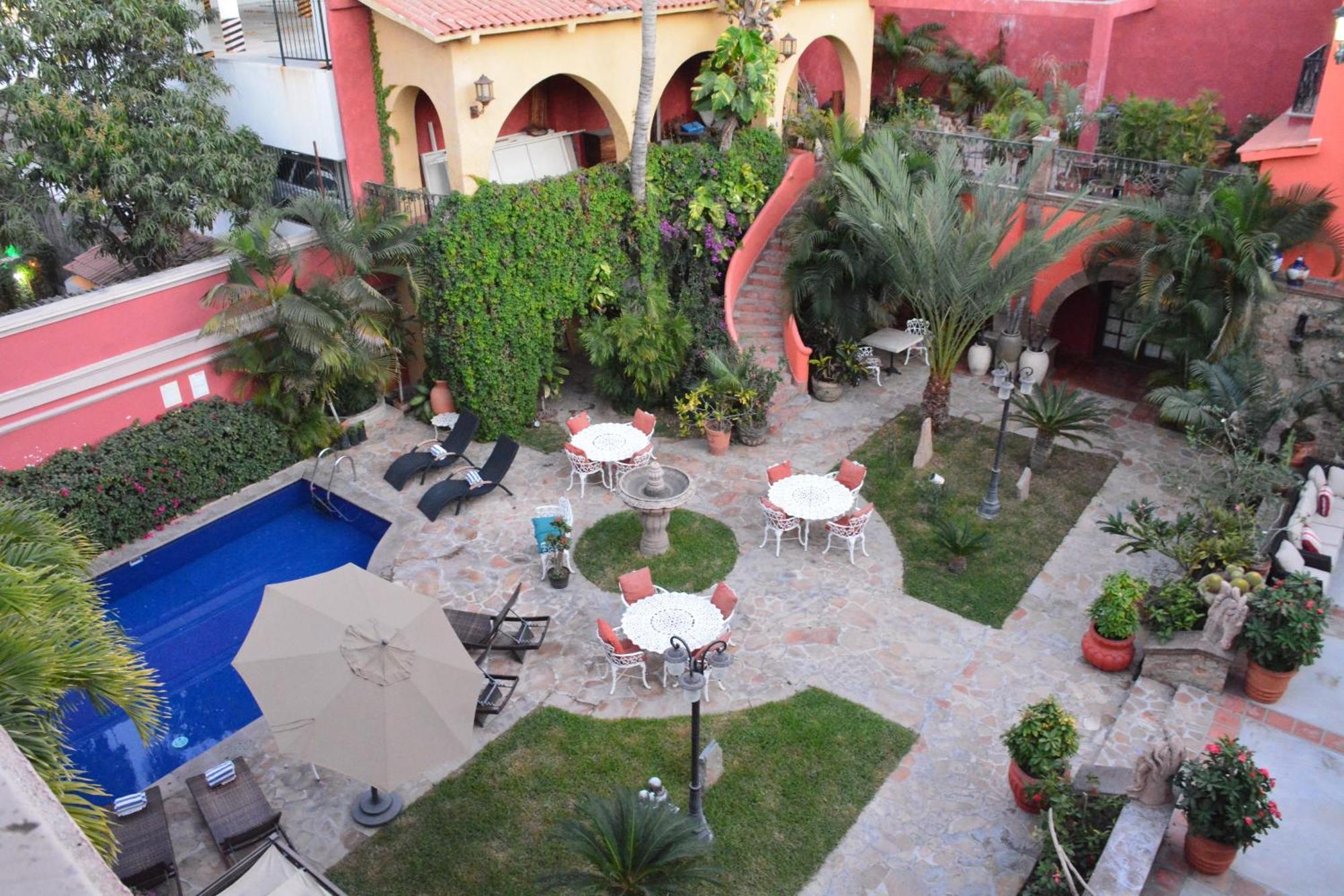 Collection O Casa Bella Hotel Boutique, Cabo San Lucas Exterior photo