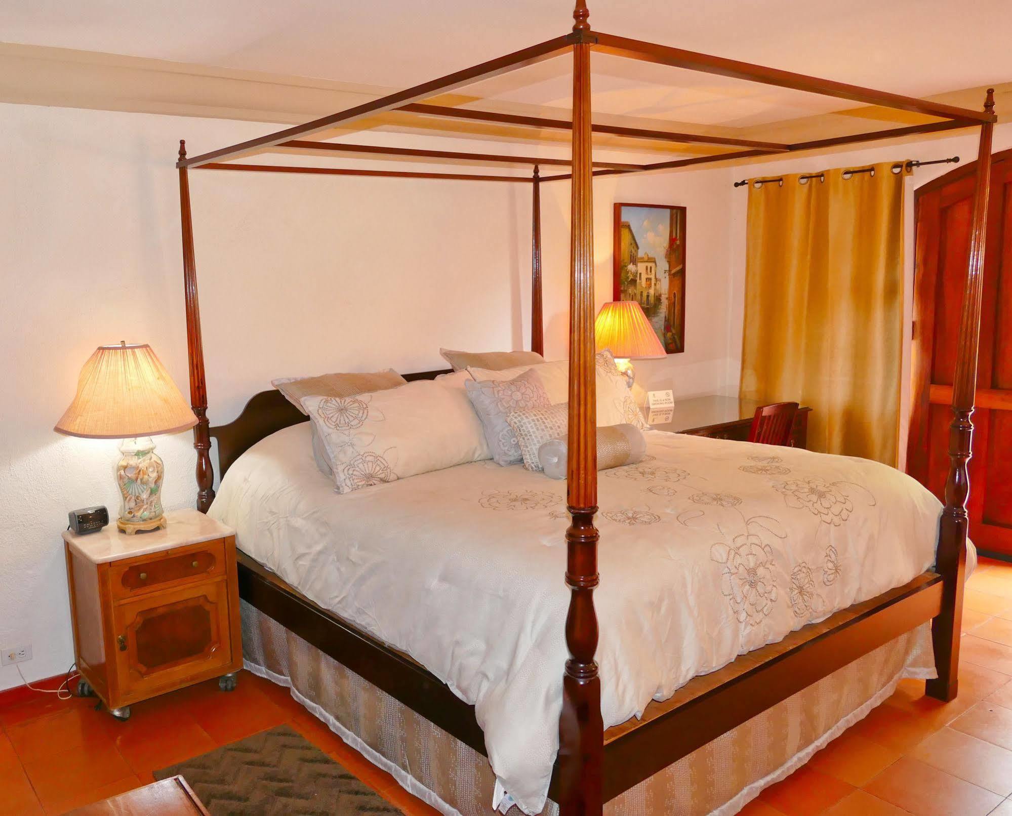 Collection O Casa Bella Hotel Boutique, Cabo San Lucas Exterior photo